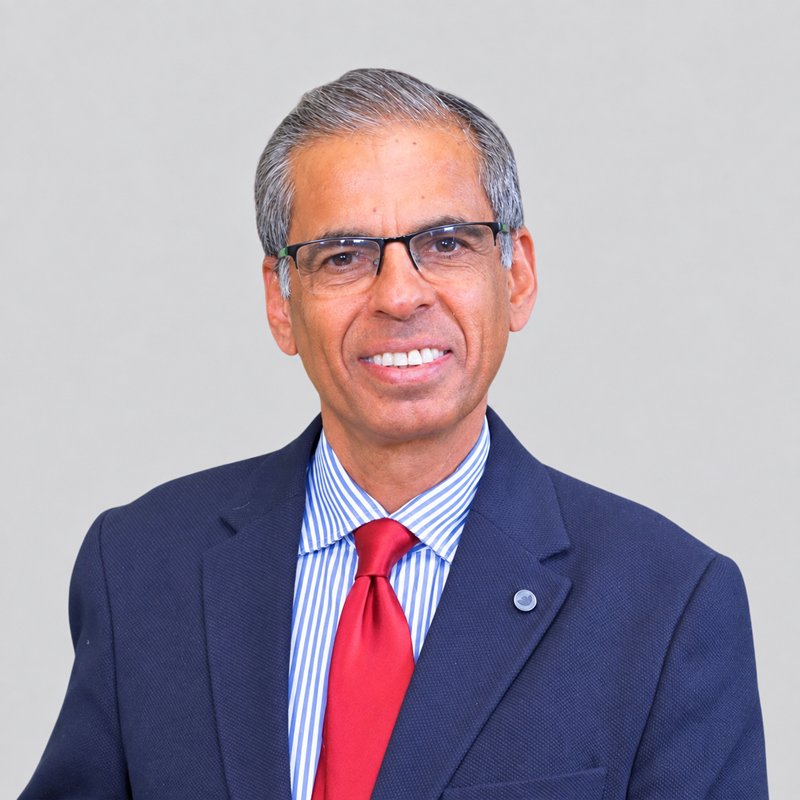 Dr Furkan Hamit